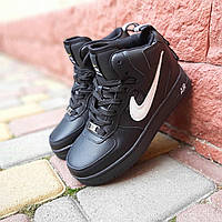Чоловічі зимові шкіряні кросівки Nike A1r Force Чорні з білим, усередині хутро цигейка, 41-й РОЗМІР