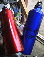 Алюминиевая бутылка. 750 мл. Фляга алюминиевая. Фляга велосипедная. Велосипедная бутылка. Спортивная бутылка.