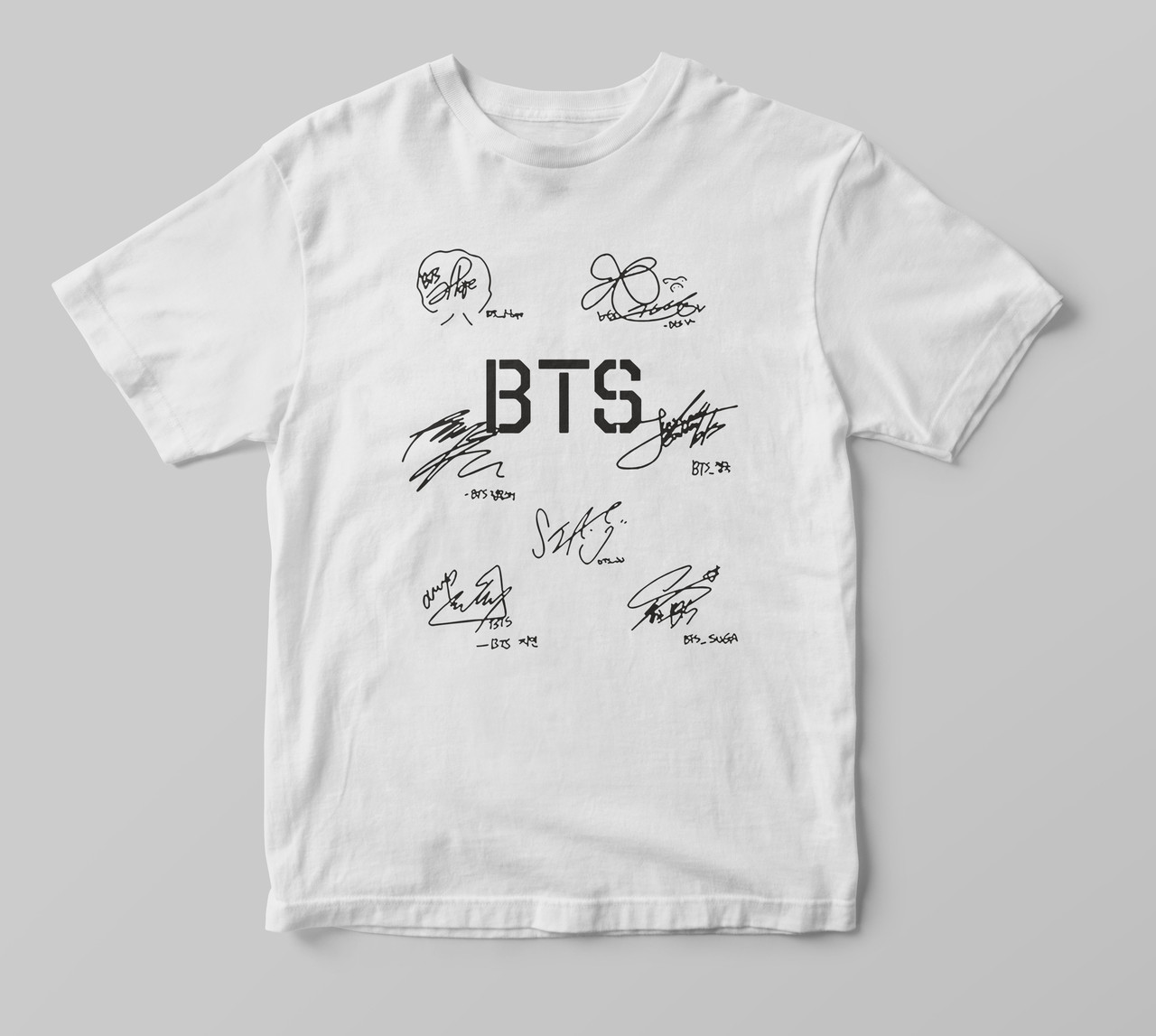 Футболка з принтом BTS підписи