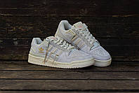 Adidas Forum 84 Low Suede світлі жіночі кроссівки. Жіночі кросси на осінь і весну Адідас Форум., фото 7