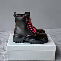 Женские ботинки Balenciaga Black/Pink Tractor Side-zip Low Boots (чёрные с розовым) яркие осенние сапоги 6943 37