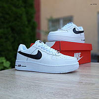 Мужские кроссовки Nike Air Force 1 (белые с чёрным) короткие повседневные осенне-весенние кеды О10238 cross