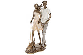 Декоративна статуетка Сім'я на прогулянці 19*10*26.5 см, матеріал — полістоун (K07-170)