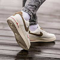 Білі жіночі кросівки Nike Air Force 1 Essential. Кроси з кольоровими деталями Найк Аїр Форс жіночі., фото 3
