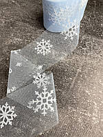 Фатин ніжно-блакитний з оксамитовими сніжинками, 6 см