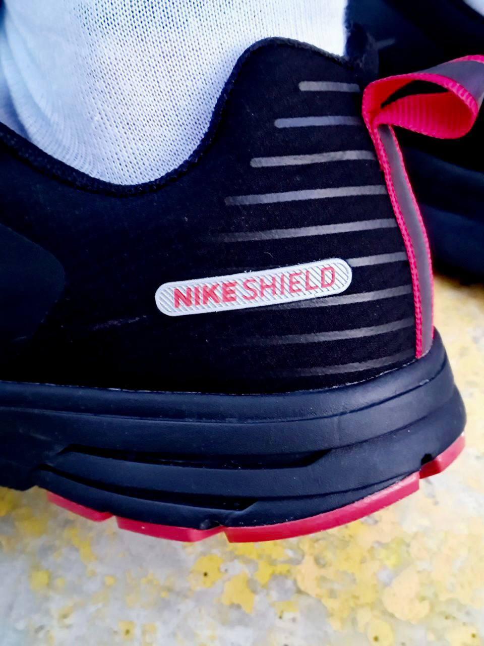 Купити Nike Shield Structure 17 GoreTex Black Red, ціна 2275 ₴ Prom