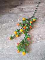 Декоративные желтые ягоды на ветке пластик, 65 см