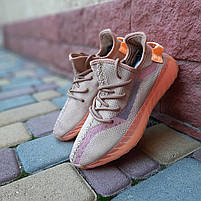 Кросівки жіночі Adidas Yeezy Boost 350 NEW світло-коричневі. Легкі жіночі кроси Адідас Ізі Буст 350, фото 9