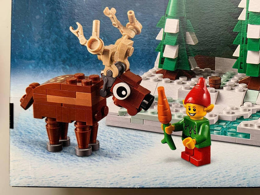 Праздничный Набор Лего - Передний Двор Святого Николая - LEGO