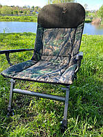 Крісло коропове Elektrostatyk FK5 (CAMO) посилене з підлокітниками max. 150kg. [New 2020]