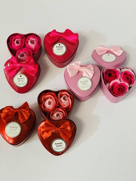 Ароматичне мило у вигляді бутонів троянд + металевий чохол у формі серця, фото 1