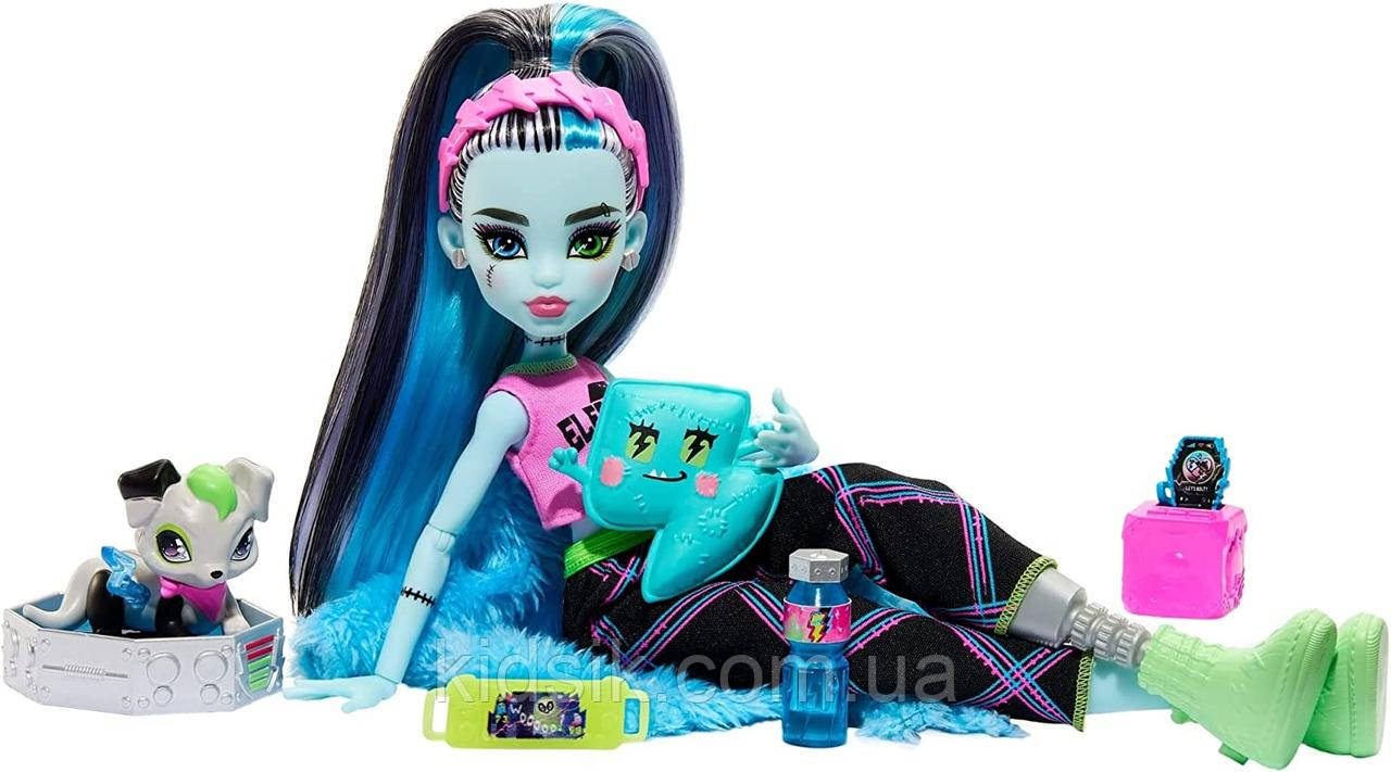 Шарнірна лялька Монстер Хай Френкі Штейн серія Піжамна Вечірка Monster High Frankie Stein Creepover Party, фото 1