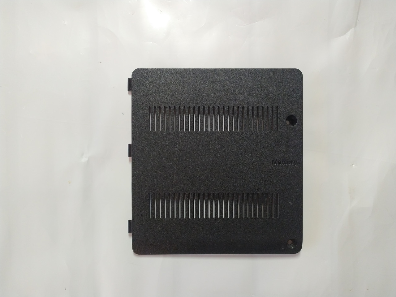 Samsung R523, R525, R528, R530, R538, R530, R540, RV510 Корпус E (сервісний люк для ОЗУ), (ba81-08518a)