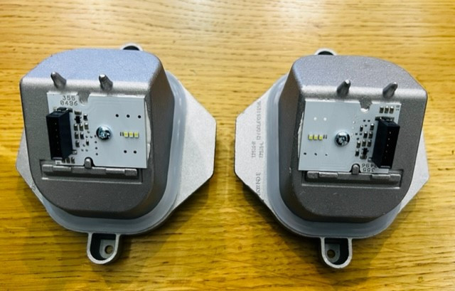 Led-модуль фари AUDI Q3 8u0941475c L 8u0941475b R 2015-2018