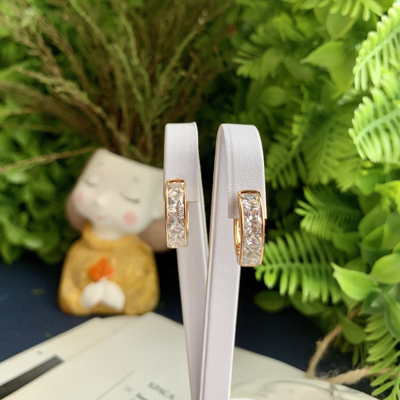 Сережки Xuping Jewelry с белыми фианитами из медицинского сплава (АРТ. №1826) - фото 4 - id-p1712499445