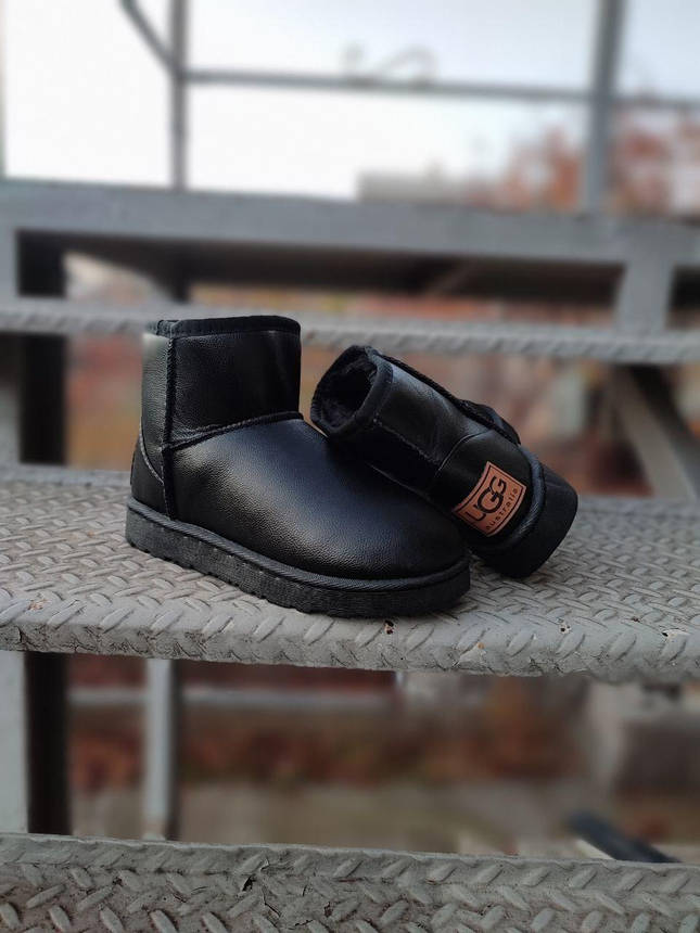 UGG Екошкіряні Чорні уги короткі низькі жіночі чорні теплі зимові міні, фото 1