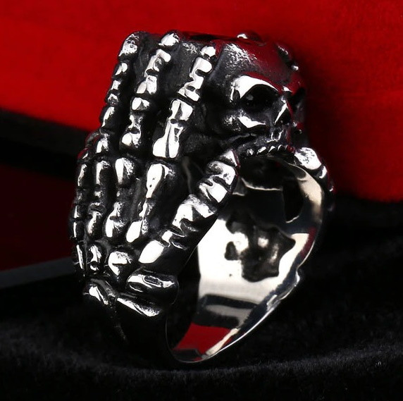 Мужское готическое кольцо в стиле панк череп, скелет из титановой стали, премиум качества изделие, размер 23 - фото 3 - id-p1712884943