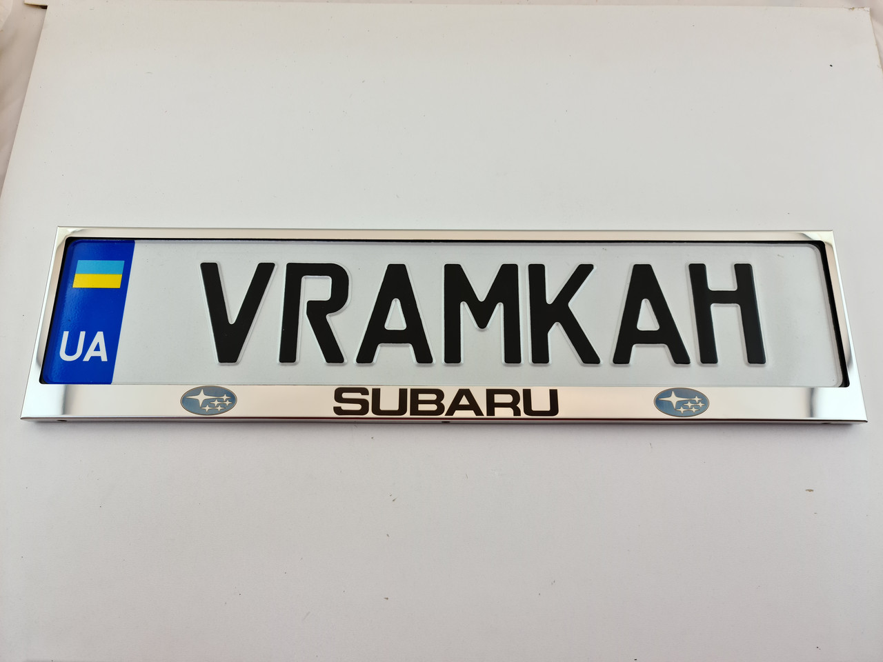 Номерна рамка для авто Subaru