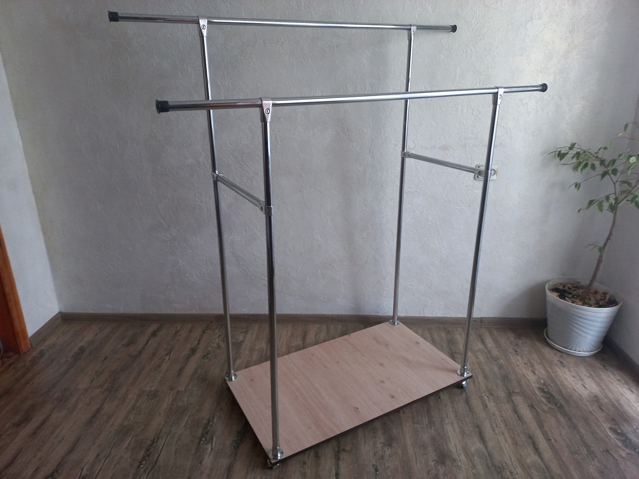 Стійка 161*136*150*102*58 для одягу на коліщатках, подвійна, з полицею для взуття сд14 M, фото 1