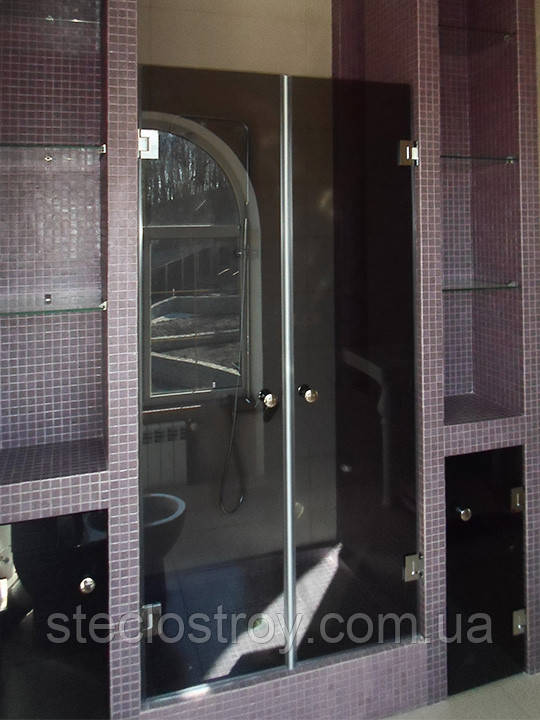 Скляні душові двері двостулкові з тонованого (сіре, коричневе) скла, фото 1