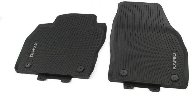 Килимки передні гумові (к-т, 2 шт.) VAG: Skoda: Kamiq 2019-, 658061502