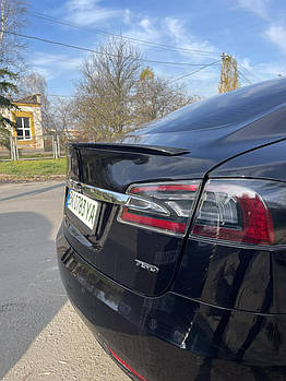 Tesla Model S спойлер кришки багажника