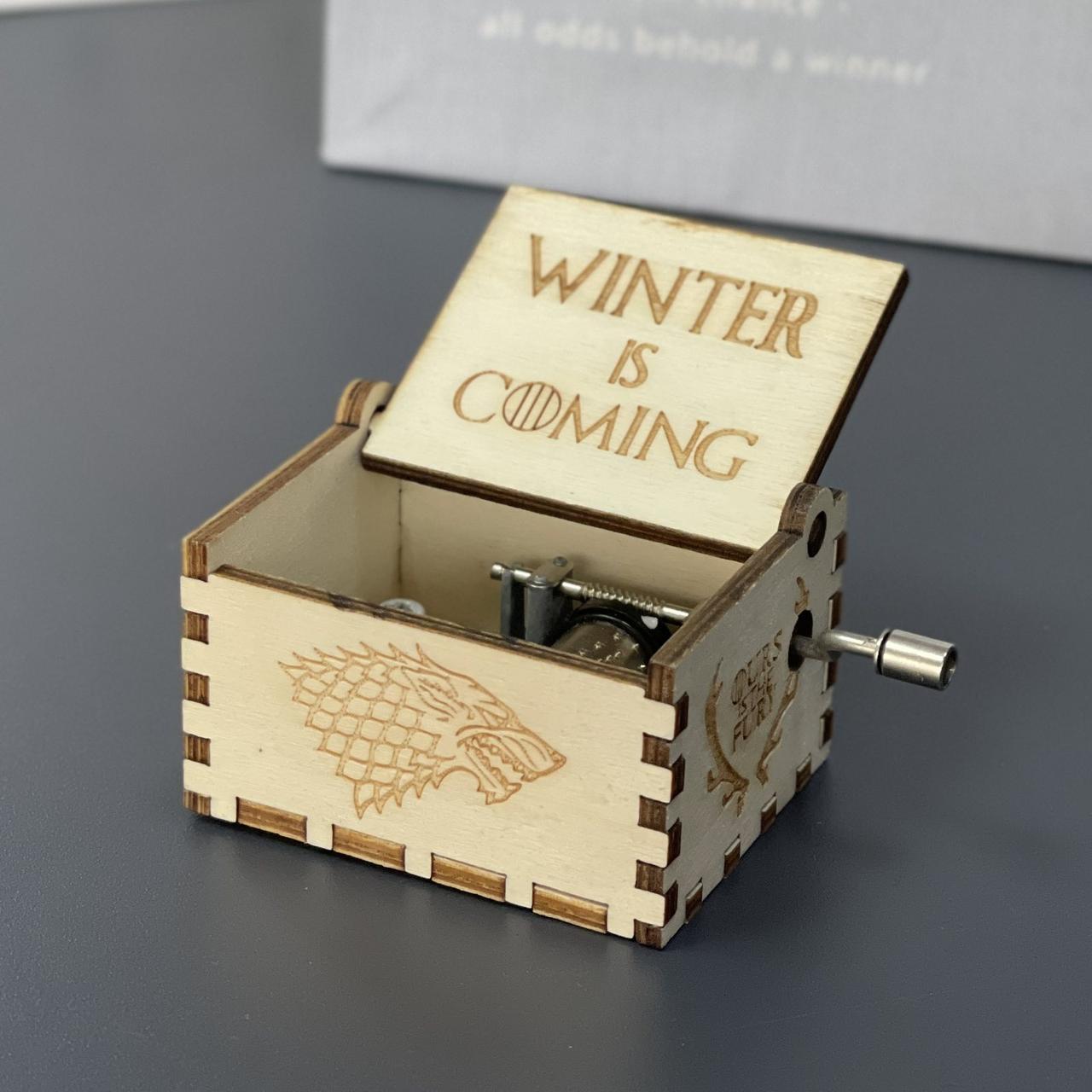 Шкатулка музична "Гра Престолів" дерево, Шкатулка "Winter Coming"