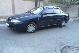 Дефлектори вікон (вітровики) Mitsubishi Carizma 1995-2005 Sedan 4 шт Cobra Tuning