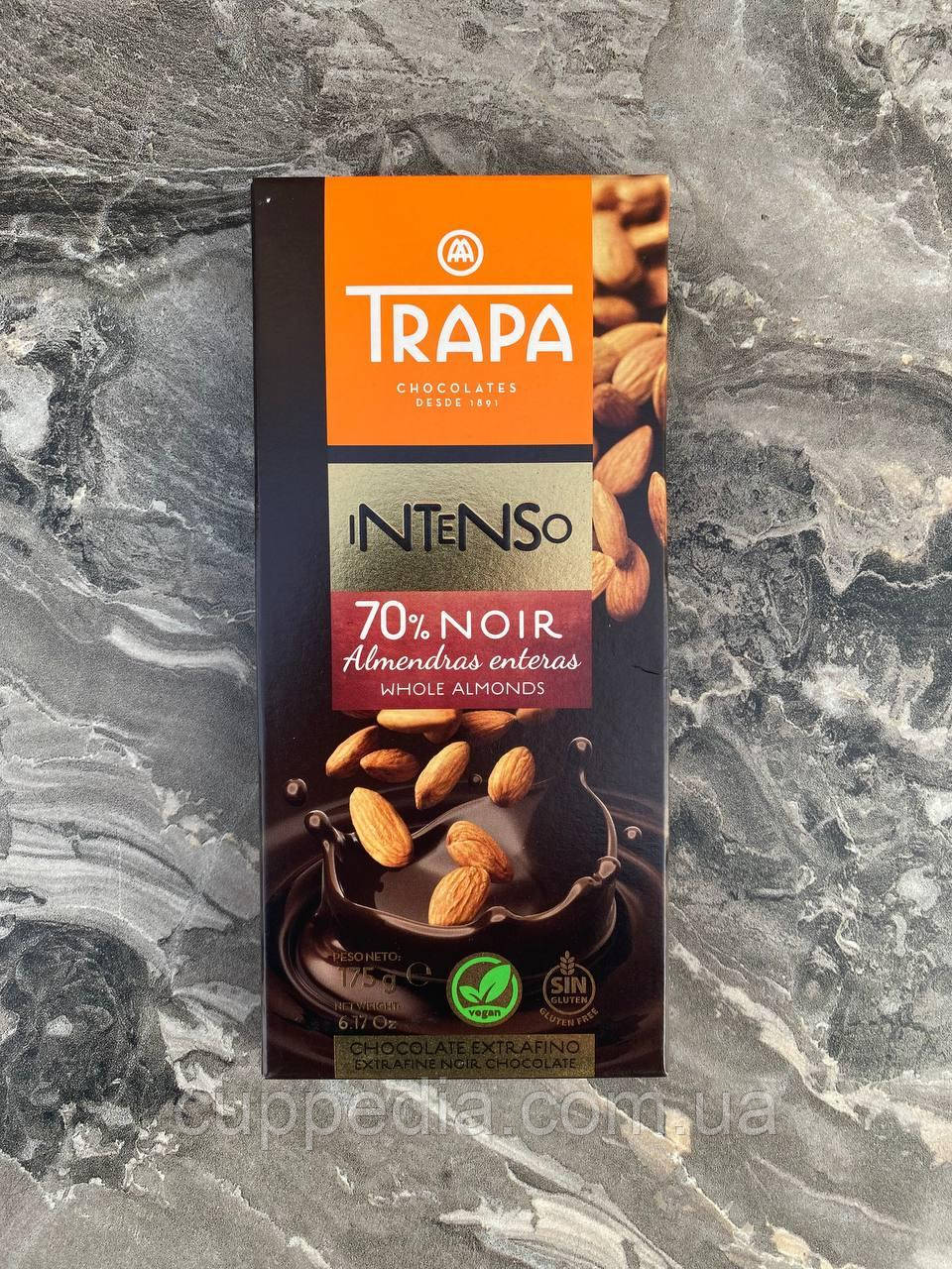 Чорний шоколад Trapa без глютену 70% какао з цільним мигдалем 175 гм