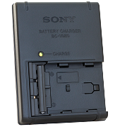 Зарядний пристрій Sony BC-VM10 оригінальний для акумуляторів InfoLithium серії M [Retail]