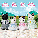 Sylvanian Families Сім'я Котів у смокінгу Calico Critters CC1472, фото 3