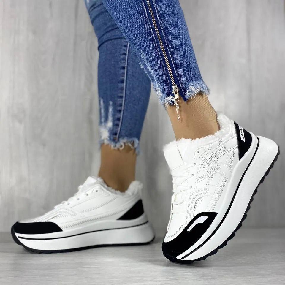 Купить Зимові жіночі кросівки з хутром еко шкіра біло чорні колір, цена ...