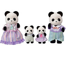 Sylvanian Families Сім'я Панд Calico Critters CC1940