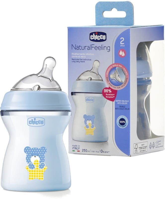 Пляшечка пластикова 250 мл блакитна Chicco Natural Feeling 2m+ (8058664153640)