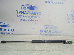 Амортизатор кришки багажника Kia Sorento 2009-2014 817702P000 (Арт.22935)