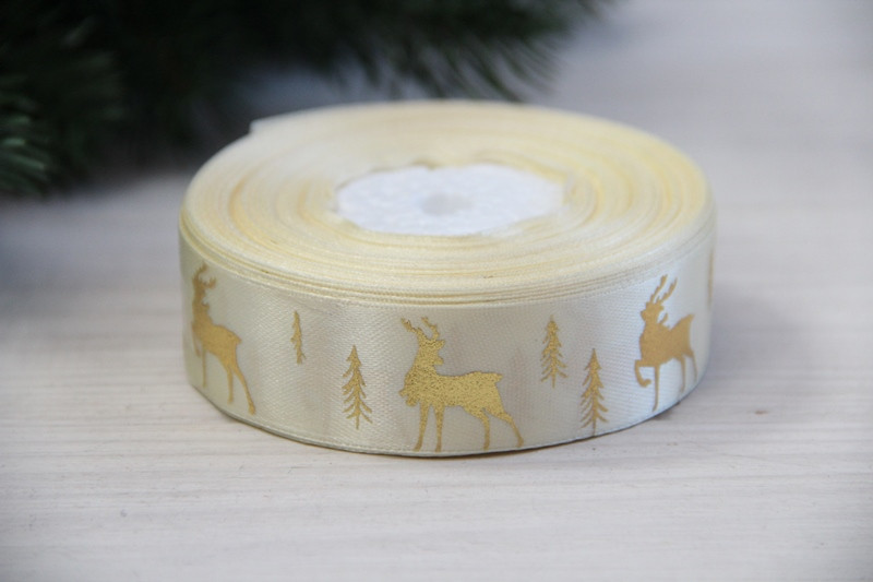 Атлас " Олені та ялинки    "  2,5 см  бежевий   рулон 22.5 метри