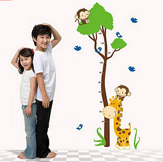 Наклейки для дитячої кімнати Зростомір 1 м50 см*75 см "Дерево жираф з мавпами" (лист90*60см)