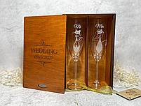 Келихи подарунок на весілля з гравіюванням Mr&Mrs Cats у дерев'яній коробці з гравіюванням Горіхове дерево, фото 2