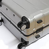 Міцна валіза на защіпках без блискавок середнього розміру Snowball сіра, фото 4