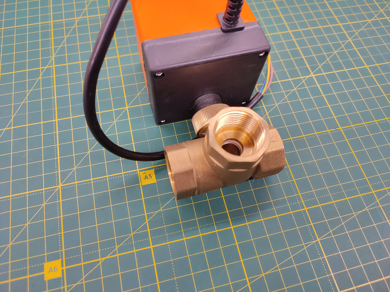 Кран кульовий триходовий DN20 з електроприводом 220 вольтів, фото 1