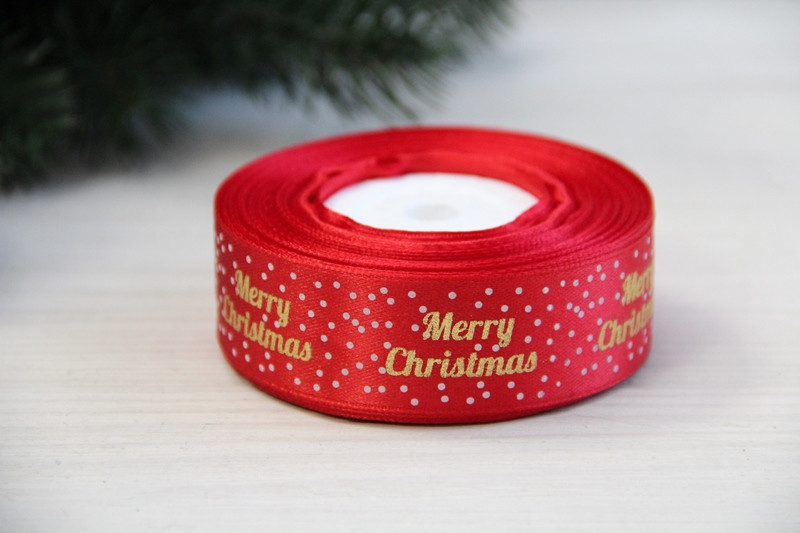 Атлас " Merry Christmas з горошками " 2,5 см червоний рулон 22.5 метри