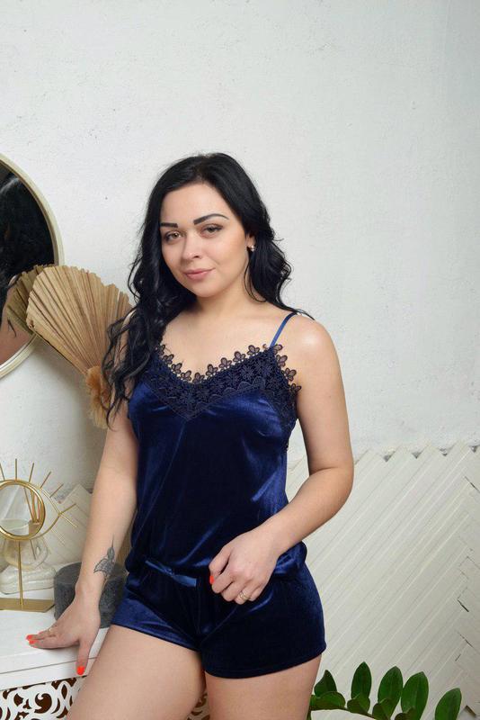 Піжама жіноча оксамитова майка і шорти з мереживом темно-синій розмір M, фото 1