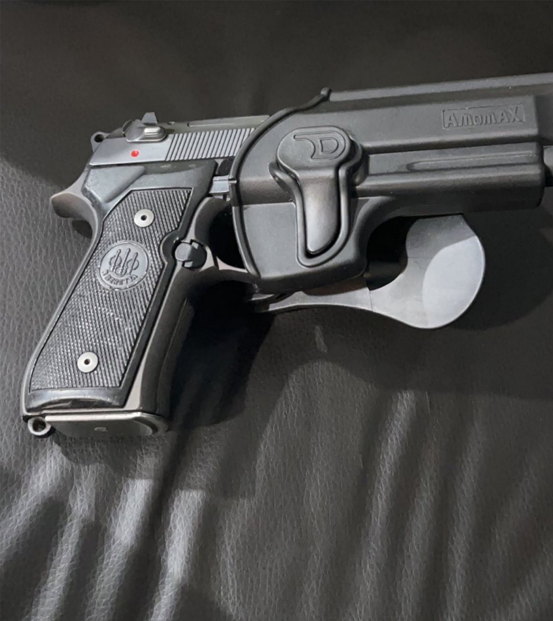 Кобура пластикова Amomax Beretta T92G2F чорна