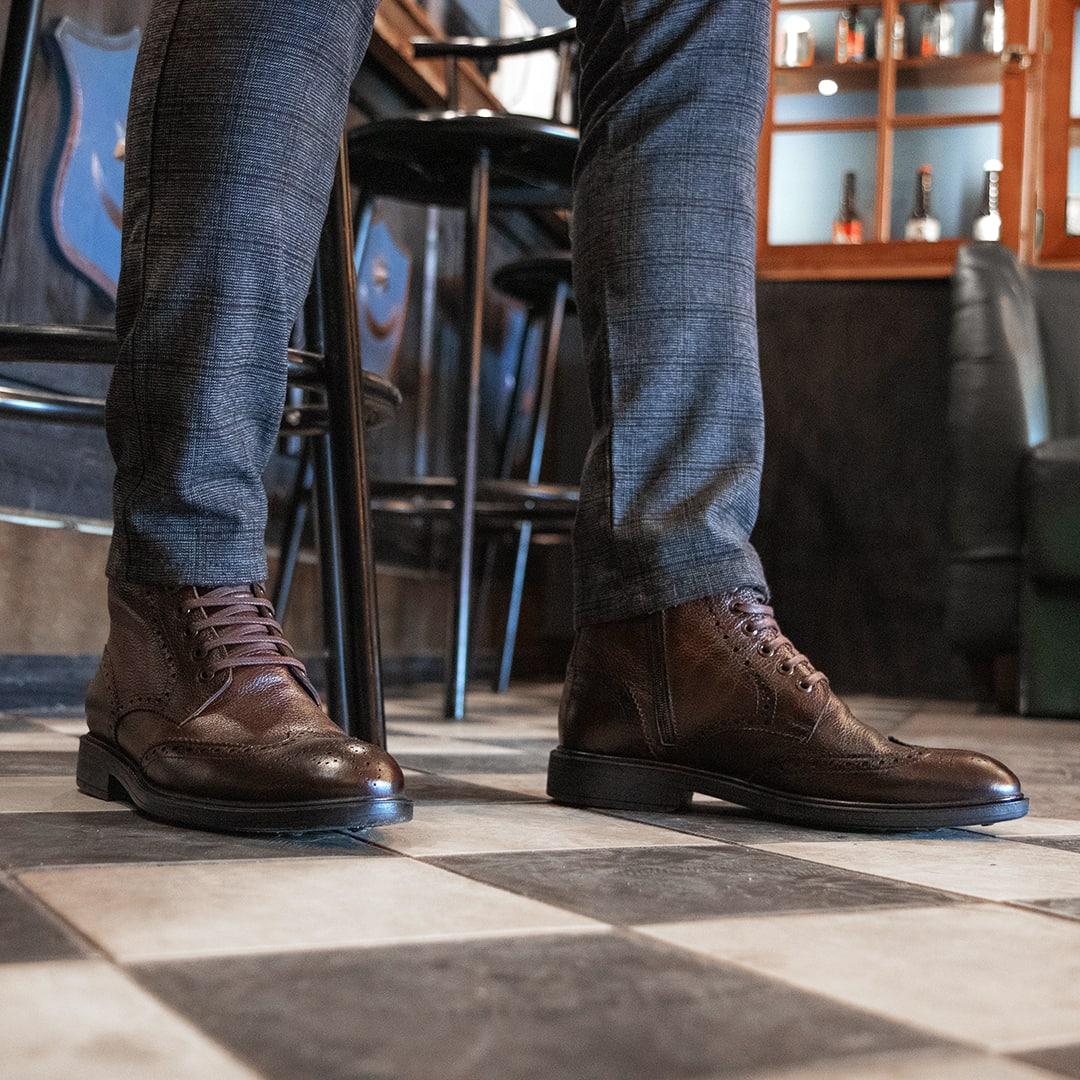 Классические туфли Luciano Bellini коричневые мужские осень. Ботинки кожаные мужские коричневые классические 41 - фото 2 - id-p1714877921