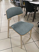 Стілець з масиву ясена та фанери Орсо