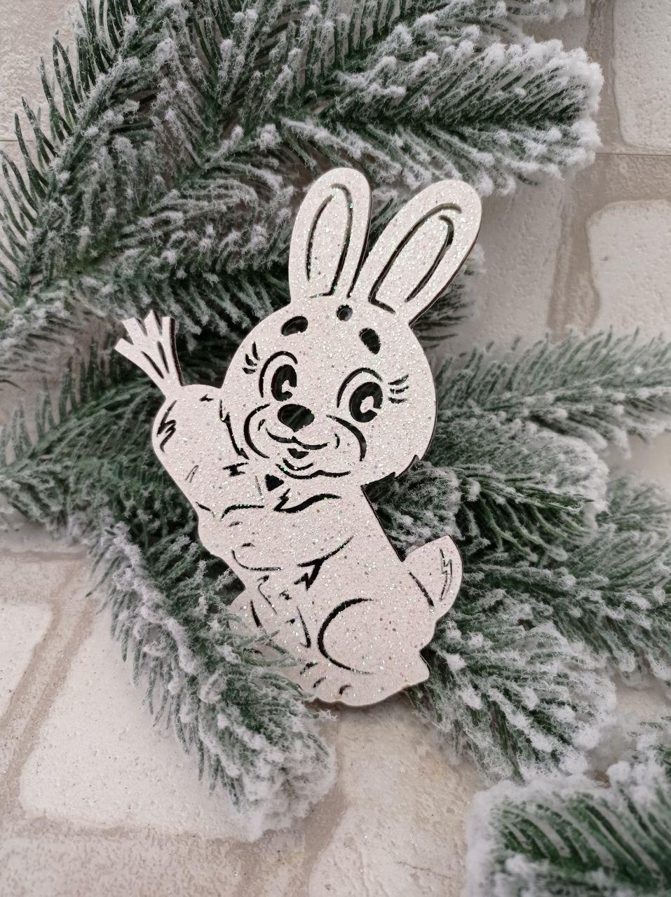 Кролик - символ 2023 року, прикраса на ялинку, фанера 12х9см, фото 1
