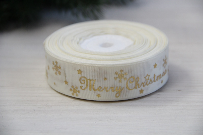 Репс " Merry Christmas зі сніжинками " 2,5 см бежевий рулон 22.5 метри, фото 1