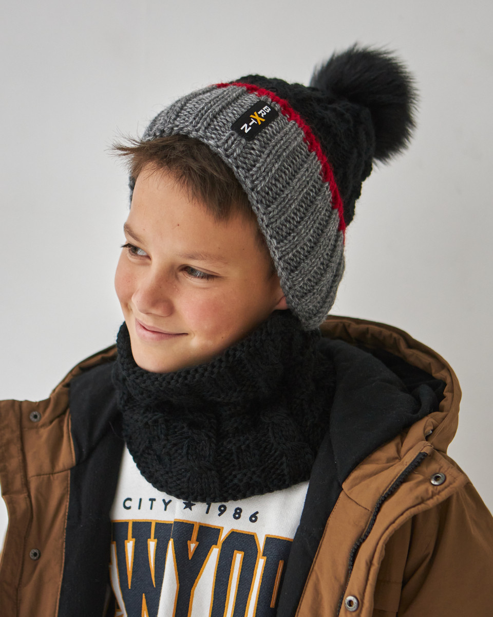 Вязаний комплект зимовї шапки з помпоном та снудом для хлопчика - Артикул 3154