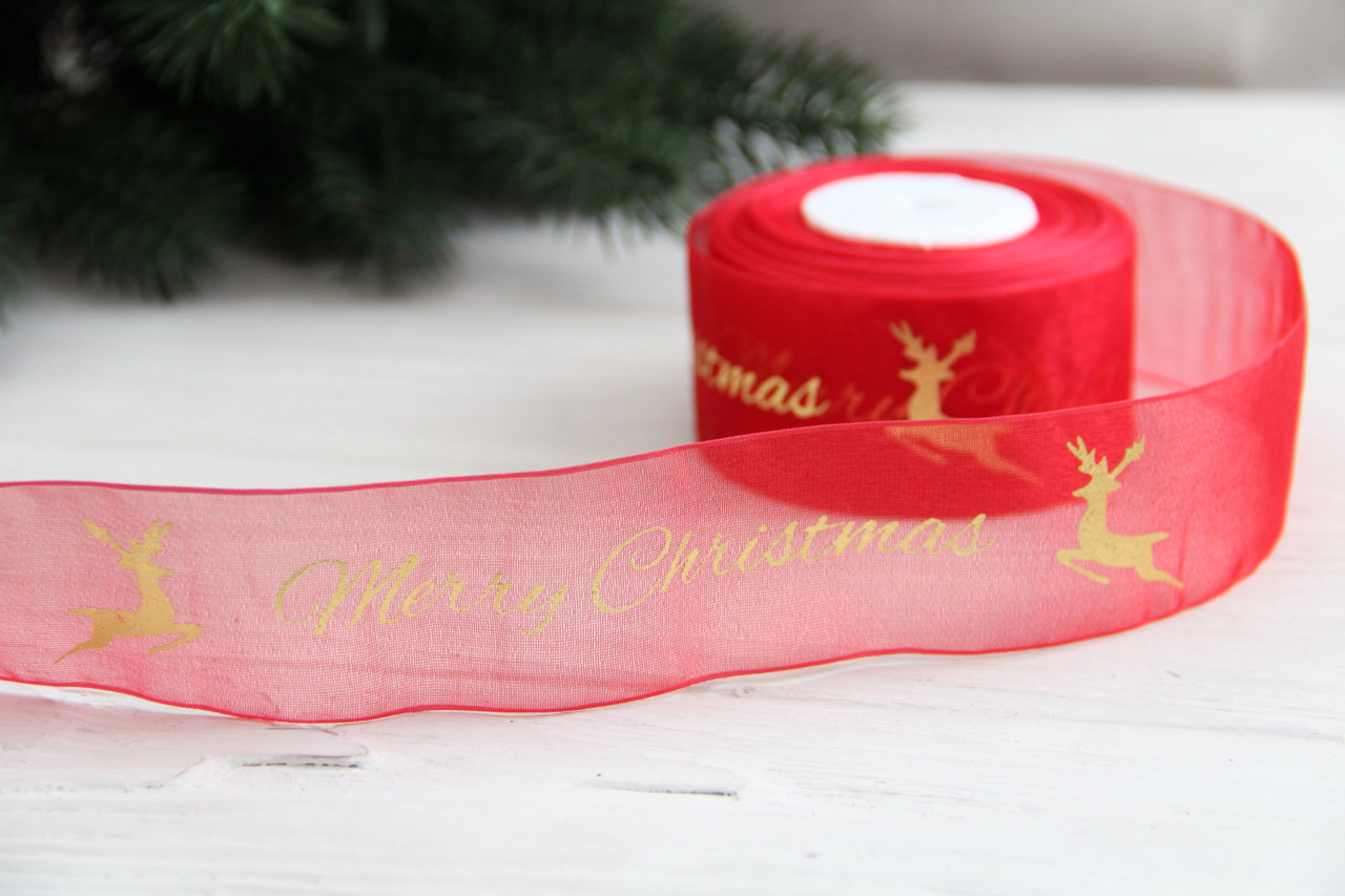 Органза " Merry Christmas з оленями " 4 см червона рулон 22.5 метри