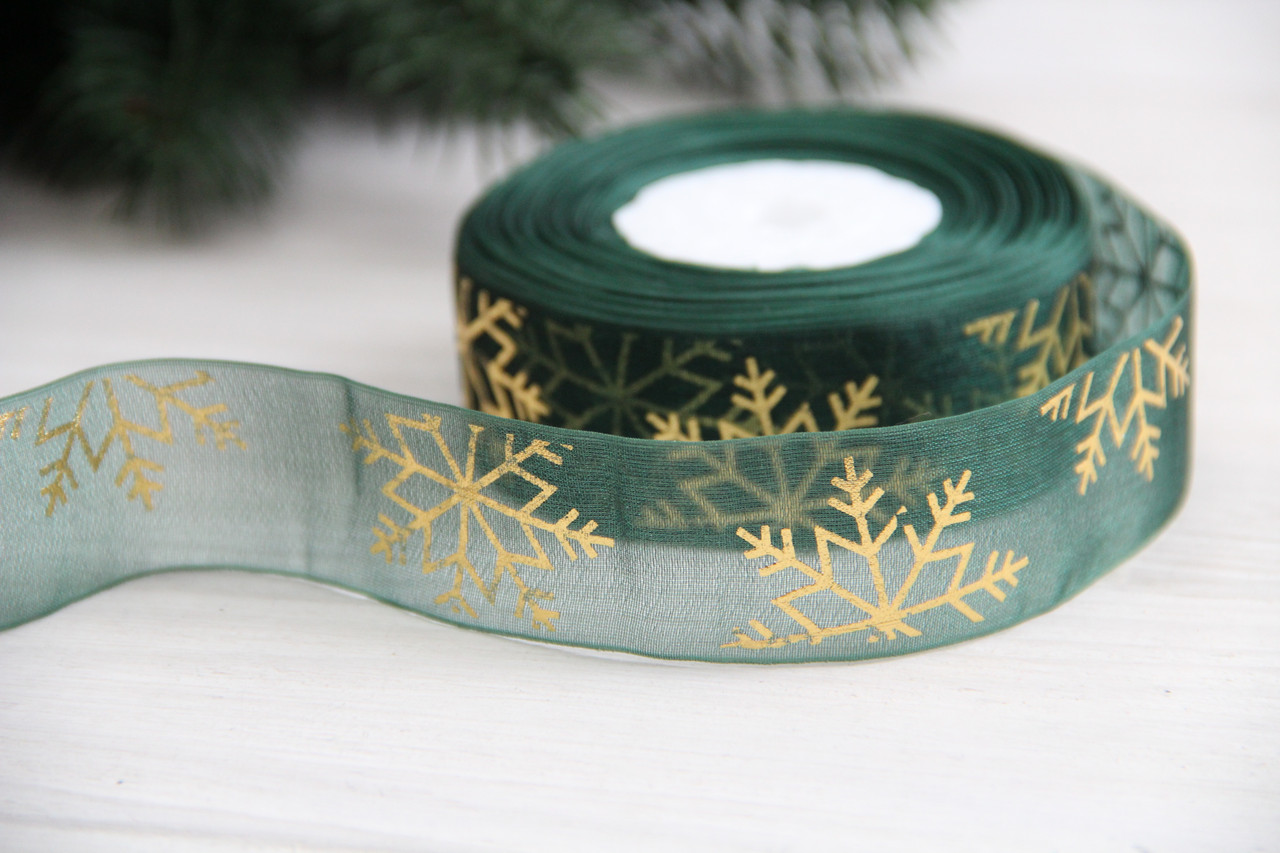 Органза   " Золоті  сніжинки   "  2,5 см  темно зелена   рулон 22.5 метри